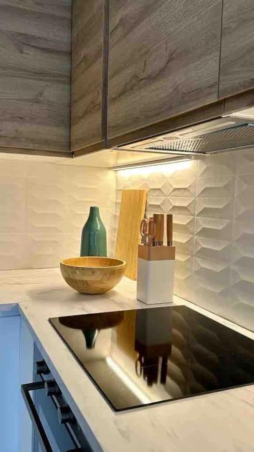 Luxury 2 Bedroom Apartament, Close To San Siro, Fiera And 10 Min Metro To Duomo Μιλάνο Εξωτερικό φωτογραφία